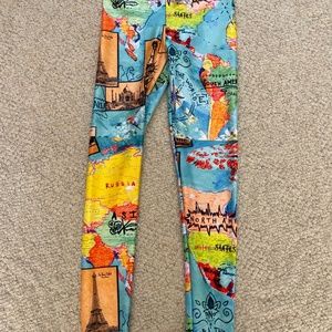 DiZurita leggings size small brand new with tags